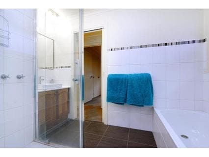 4/11 King Georges Avenue, MORNINGTON, Mornington - Thumbnail 7