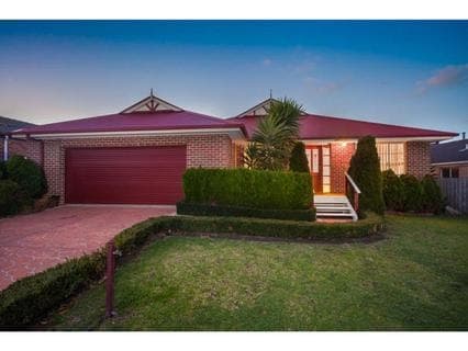 33 Weerona Way, MORNINGTON, Mornington - Image 1