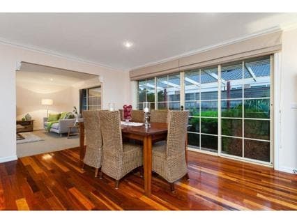 33 Weerona Way, MORNINGTON, Mornington - Thumbnail 7
