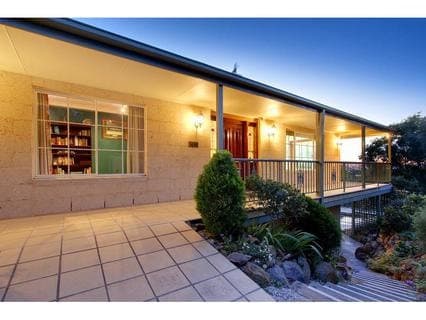 56 Fairbairn Avenue, Mount Martha - Thumbnail 2