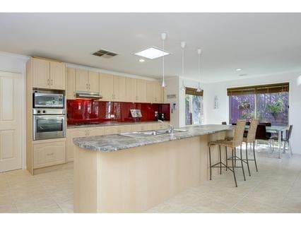 3 Cassandra Drive, MOUNT MARTHA, Mount Martha - Thumbnail 2