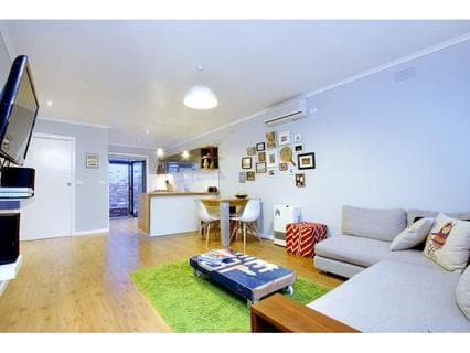 2/100 Tanti Avenue, MORNINGTON, Mornington - Image 1