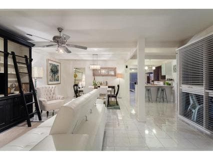 69 Hampden Street, MORNINGTON, Mornington - Thumbnail 3