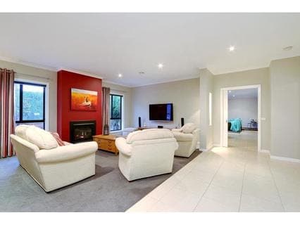 85 Summerfield Drive, MORNINGTON, Mornington - Thumbnail 6