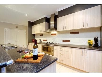 85 Summerfield Drive, MORNINGTON, Mornington - Thumbnail 8