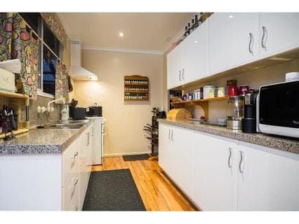 7 Fitzgerald Street, MORNINGTON, Mornington - Thumbnail 2