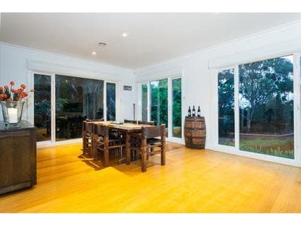 37 Cumberland Drive, MOUNT MARTHA, Mount Martha - Thumbnail 4