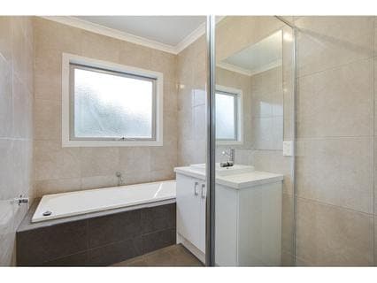 1/4 Ruth Road, MORNINGTON, Mornington - Thumbnail 7