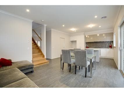 2/4 Ruth Road, MORNINGTON, Mornington - Thumbnail 5