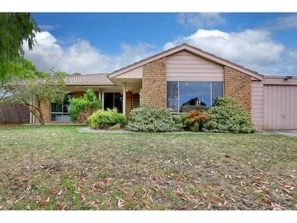 27 Parwan Crescent, MORNINGTON, Mornington - Thumbnail 2