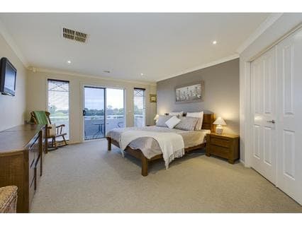 108 Summerfield Drive, MORNINGTON, Mornington - Thumbnail 4