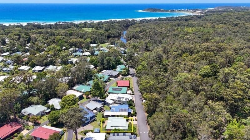 9 Stringybark Road, Darlington Beach Resort ARRAWARRA NSW, Darlington Beach Resort Arrawarra - Thumbnail 2