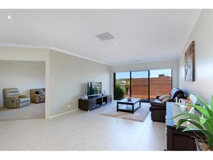 1 Creamery Place, MOUNT MARTHA, Mount Martha - Thumbnail 8