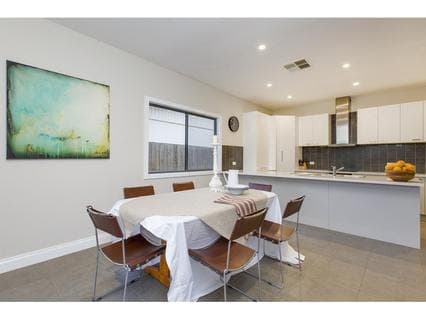 71 Spray Street, ROSEBUD, Rosebud - Thumbnail 6