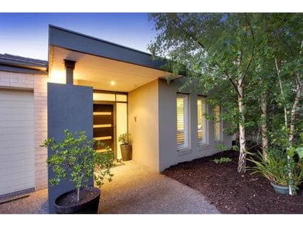 12 Park Avenue, MORNINGTON, Mornington - Image 1