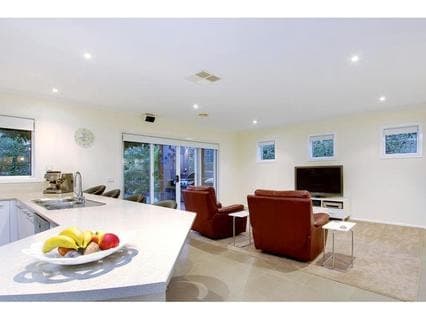 12 Park Avenue, MORNINGTON, Mornington - Thumbnail 8