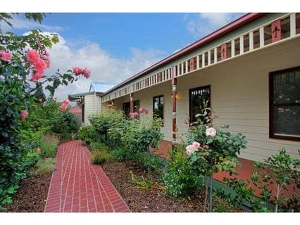 5 Aquarius Court, MORNINGTON, Mornington - Thumbnail 2