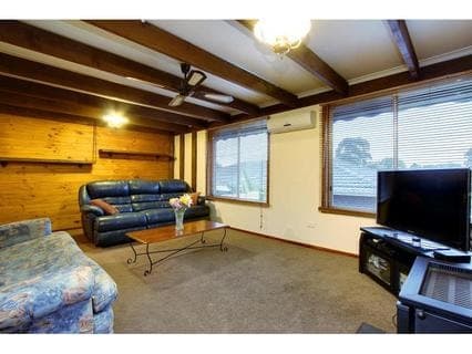3 Orlanda Court, MORNINGTON, Mornington - Thumbnail 4