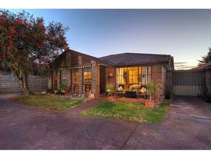 2/5 Napier Street, MORNINGTON, Mornington - Image 1