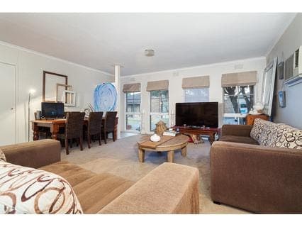 2/5 Napier Street, MORNINGTON, Mornington - Thumbnail 2
