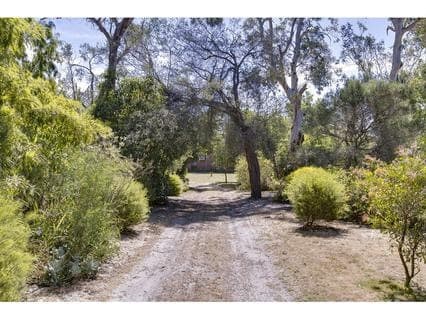 308 Bayview Road, ROSEBUD, Rosebud - Thumbnail 2