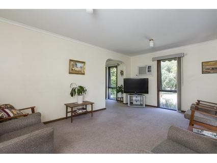 308 Bayview Road, ROSEBUD, Rosebud - Thumbnail 3
