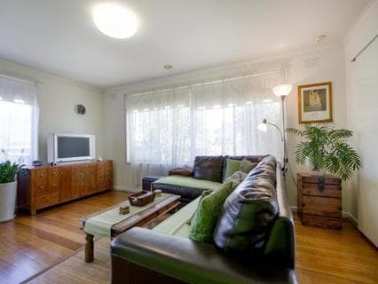 8 Kestrel Court, MORNINGTON, Mornington - Thumbnail 6