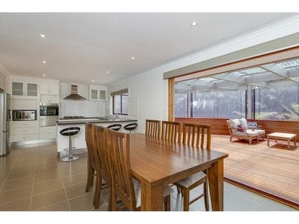 4 Kilpara Court, MORNINGTON, Mornington - Image 1