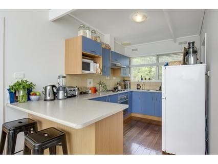 13 Talbot Grove, McCrae - Thumbnail 3