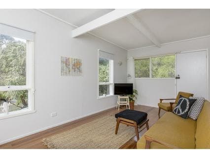13 Talbot Grove, McCrae - Thumbnail 4