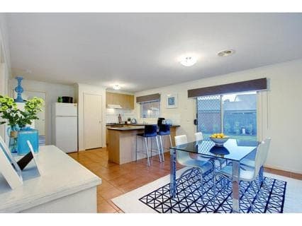 8 Swales Court, Mount Martha - Thumbnail 3