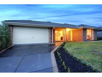 3 Beal Place, Mornington - Image 1
