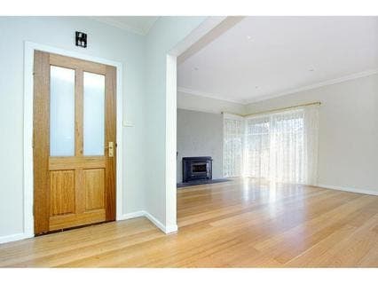 17 Alexander Avenue, Mornington - Thumbnail 3