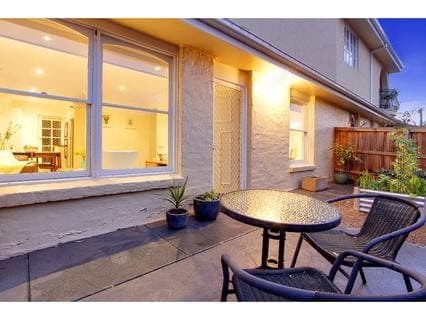 2/28 Napier Street, Mornington - Thumbnail 3