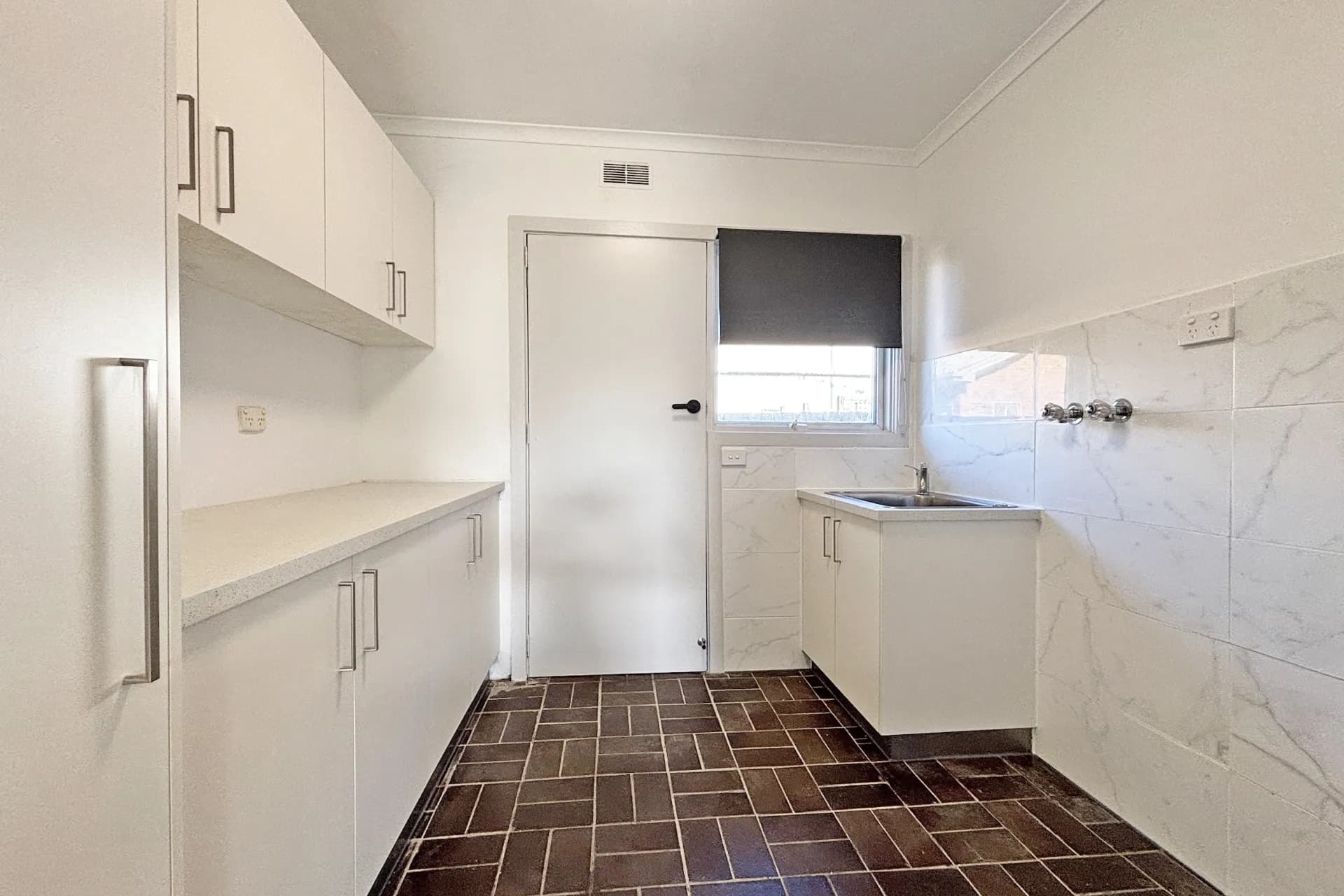 1 Summerlea  Street, Trafalgar, VIC, Trafalgar - Thumbnail 5