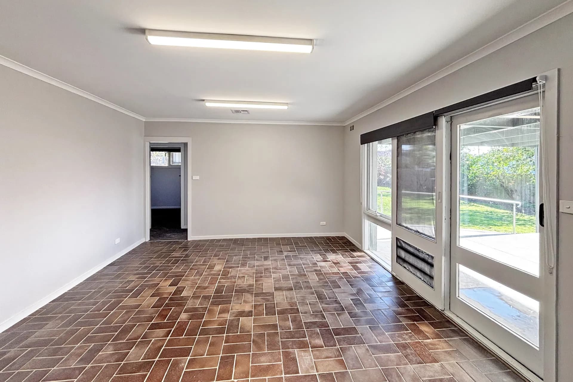 1 Summerlea  Street, Trafalgar, VIC, Trafalgar - Thumbnail 6