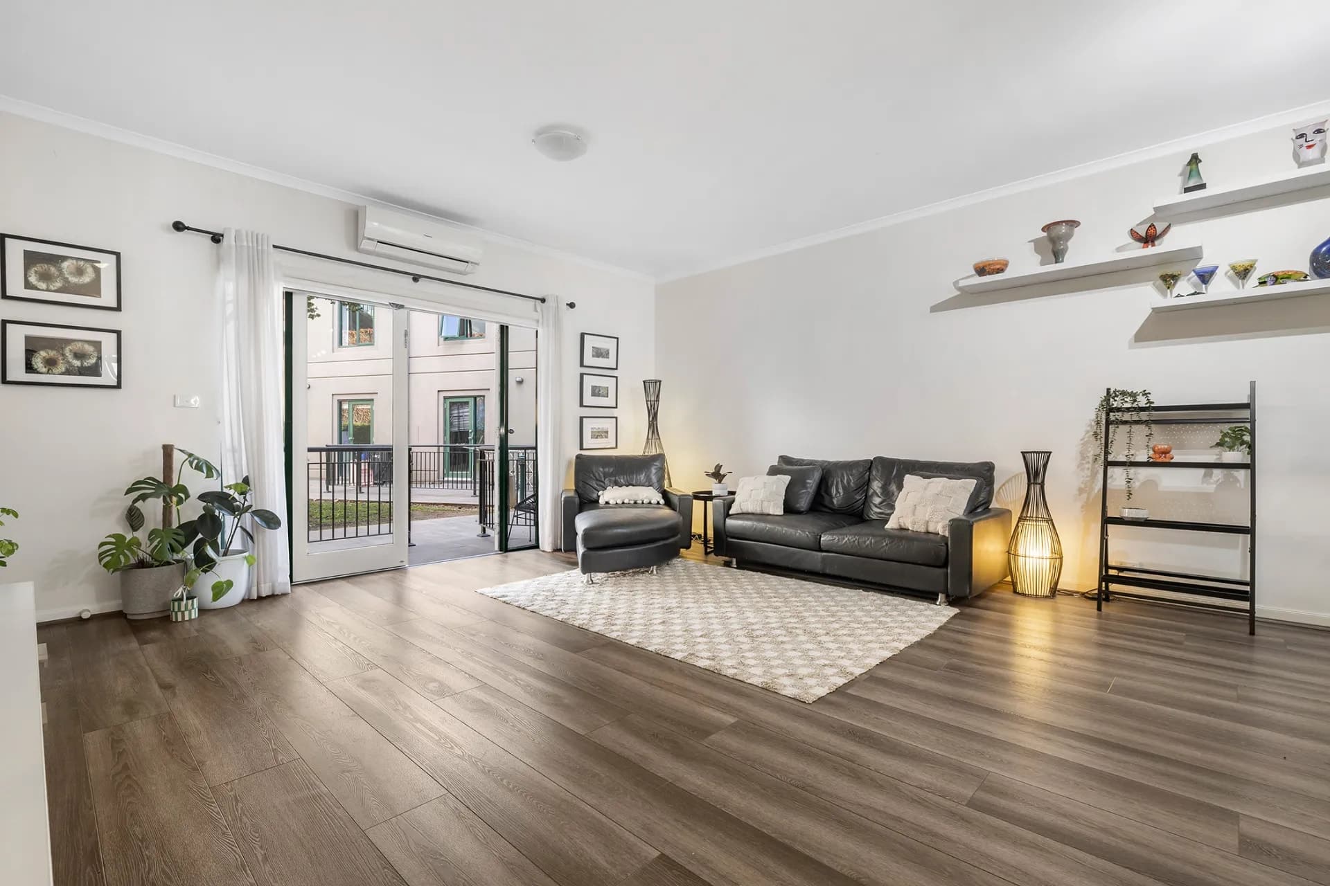 Unit 2/1495-1499  Malvern  Road, Glen Iris, VIC, Glen Iris - Thumbnail 2