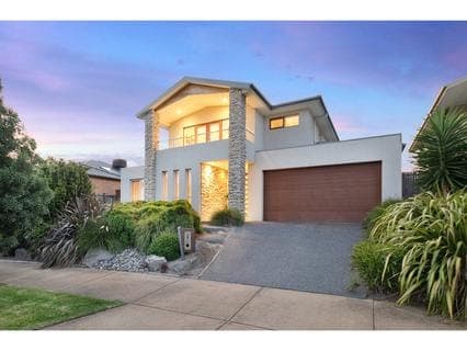 62 Marthas Ridge Drive, Mount Martha - Image 1