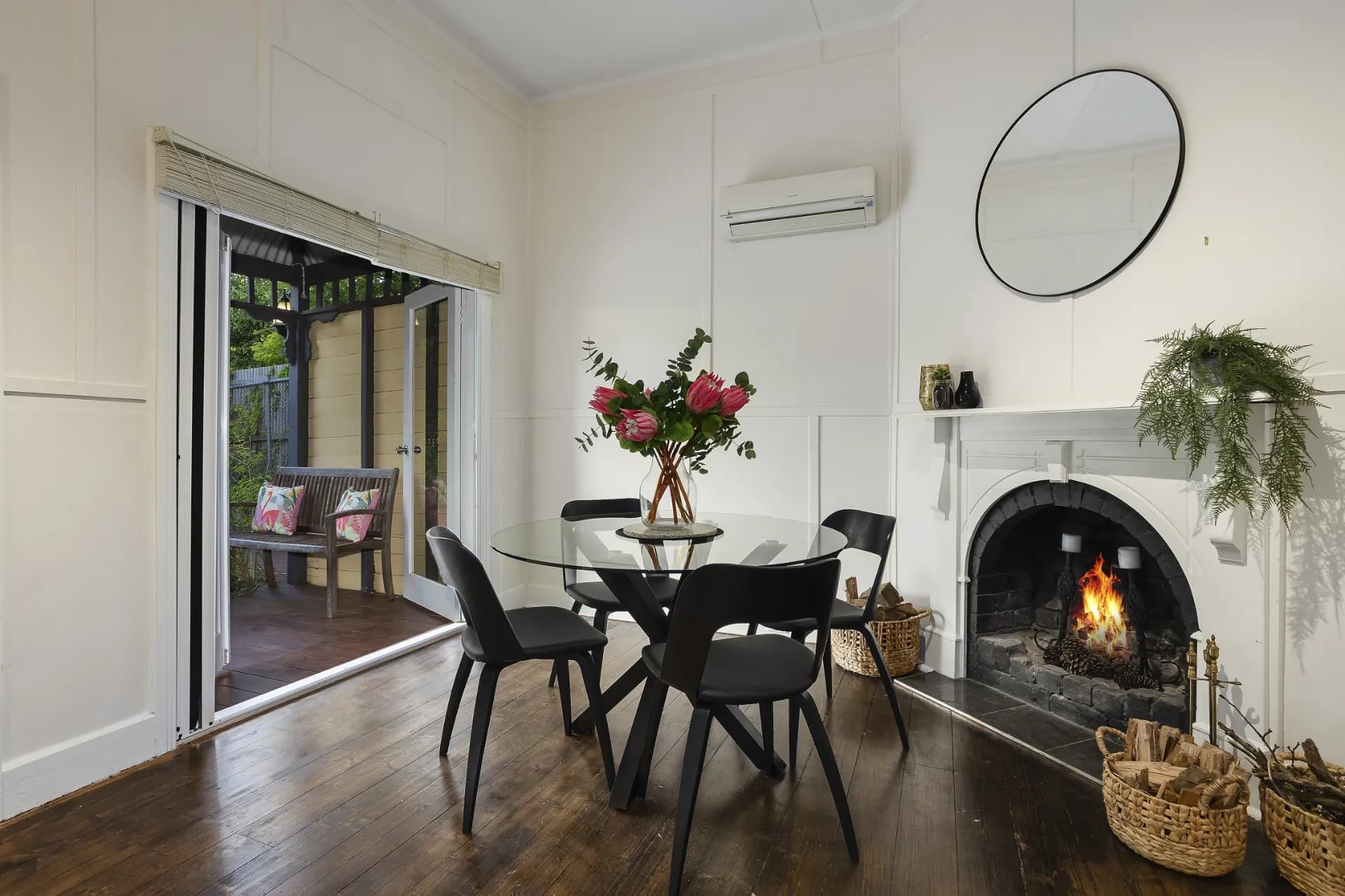 Unit 1/2 Mineral Springs Crescent, Hepburn Springs, VIC, Hepburn Springs - Thumbnail 2