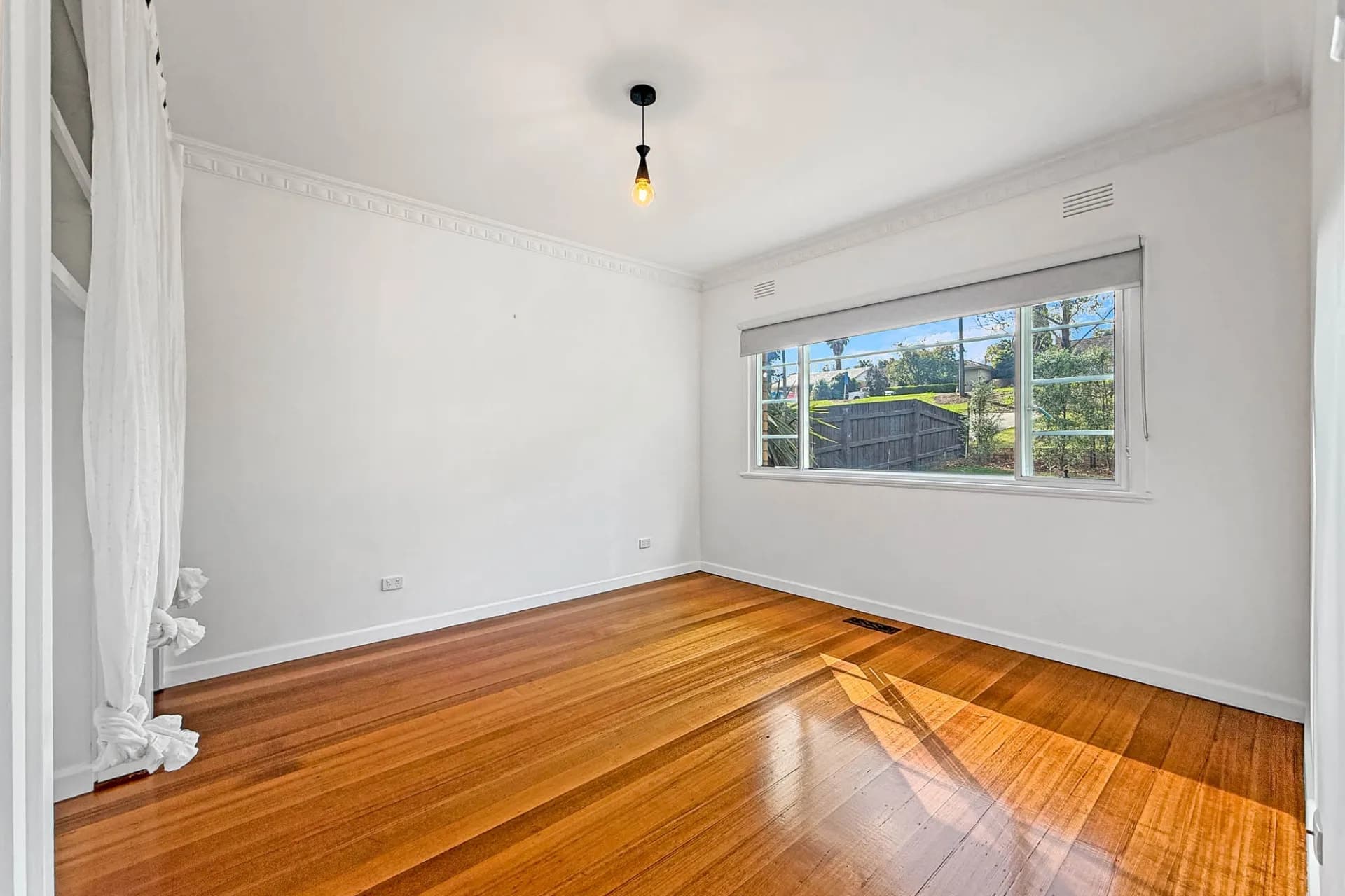 246 Princes Way, Drouin, VIC, Drouin - Thumbnail 4