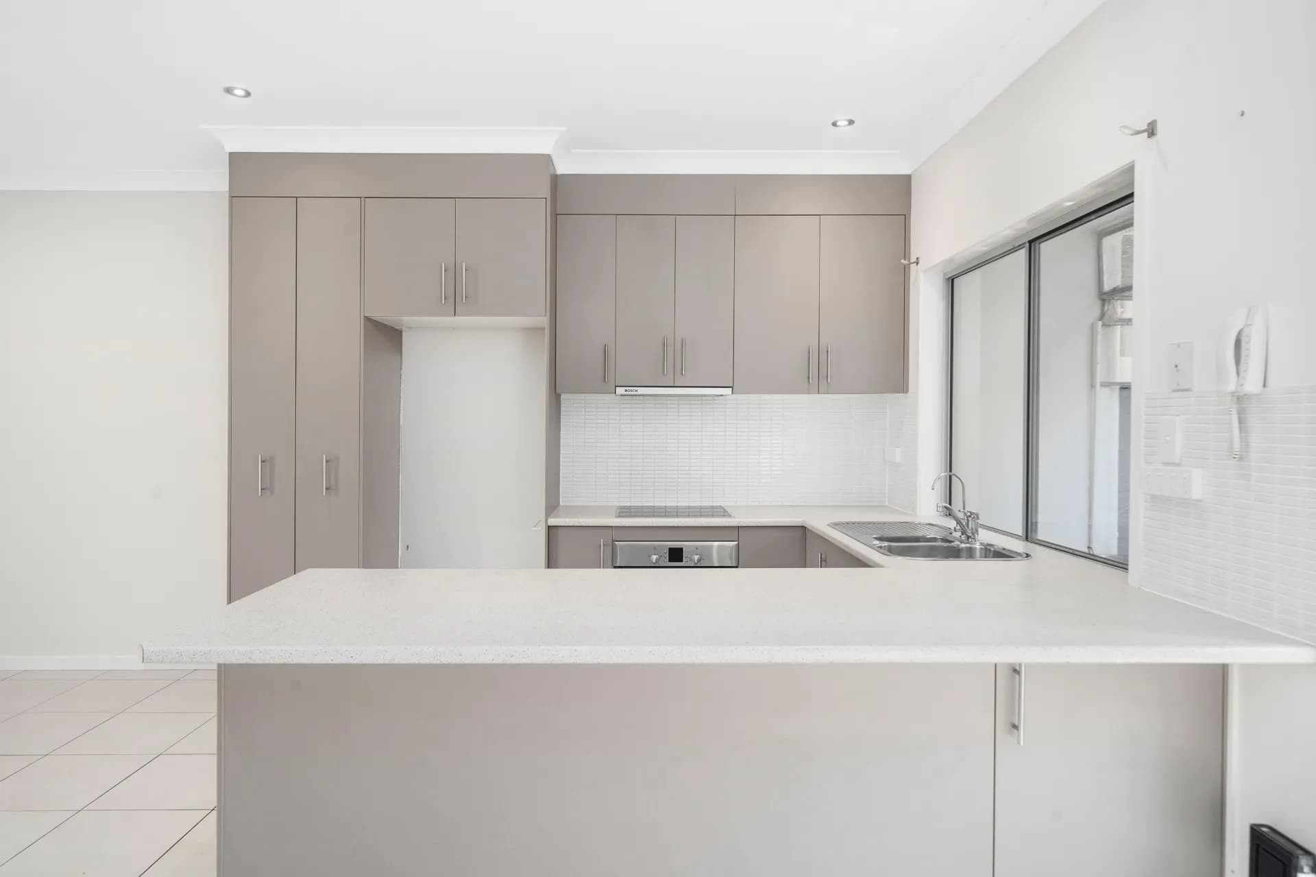Unit 7/415-417 Scarborough  Road, Scarborough, QLD, Scarborough - Thumbnail 3