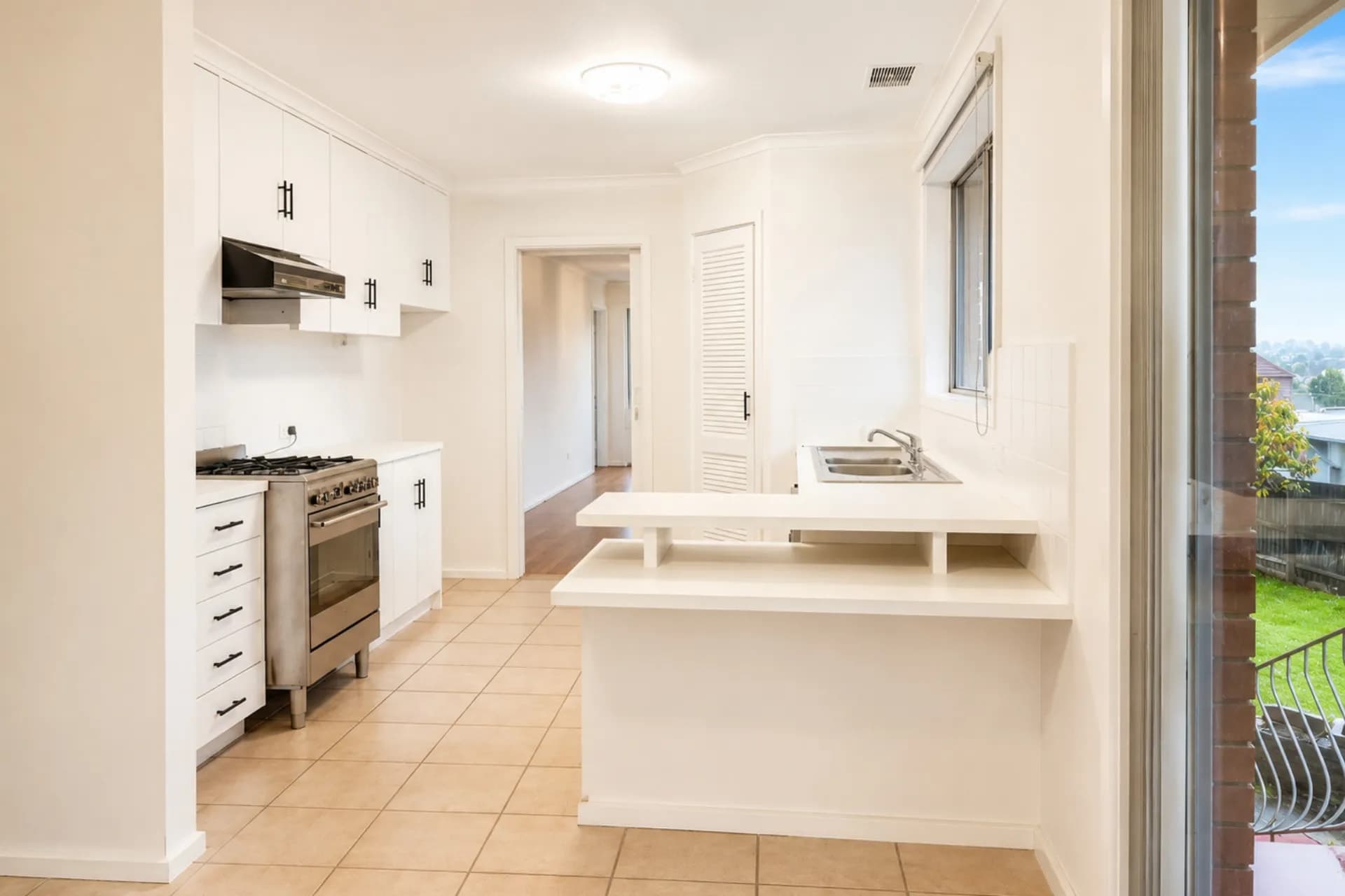34 Lindsay Street, Bulleen, VIC, Bulleen - Thumbnail 4