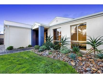 33 Longwood Drive, Mornington - Image 1