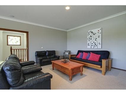 6 Windward Court, Arthurs Seat - Thumbnail 4