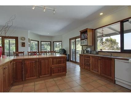 6 Windward Court, Arthurs Seat - Thumbnail 7