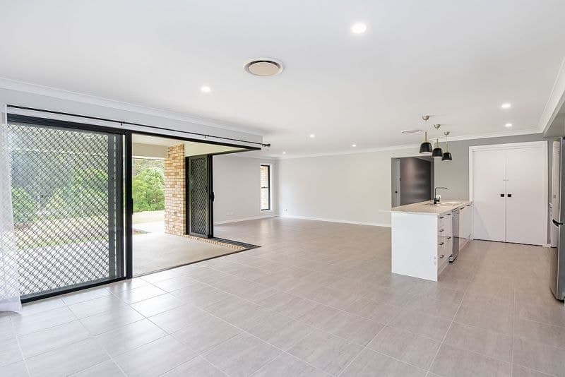 9 Timbertop Court VALLA NSW, Valla - Thumbnail 4