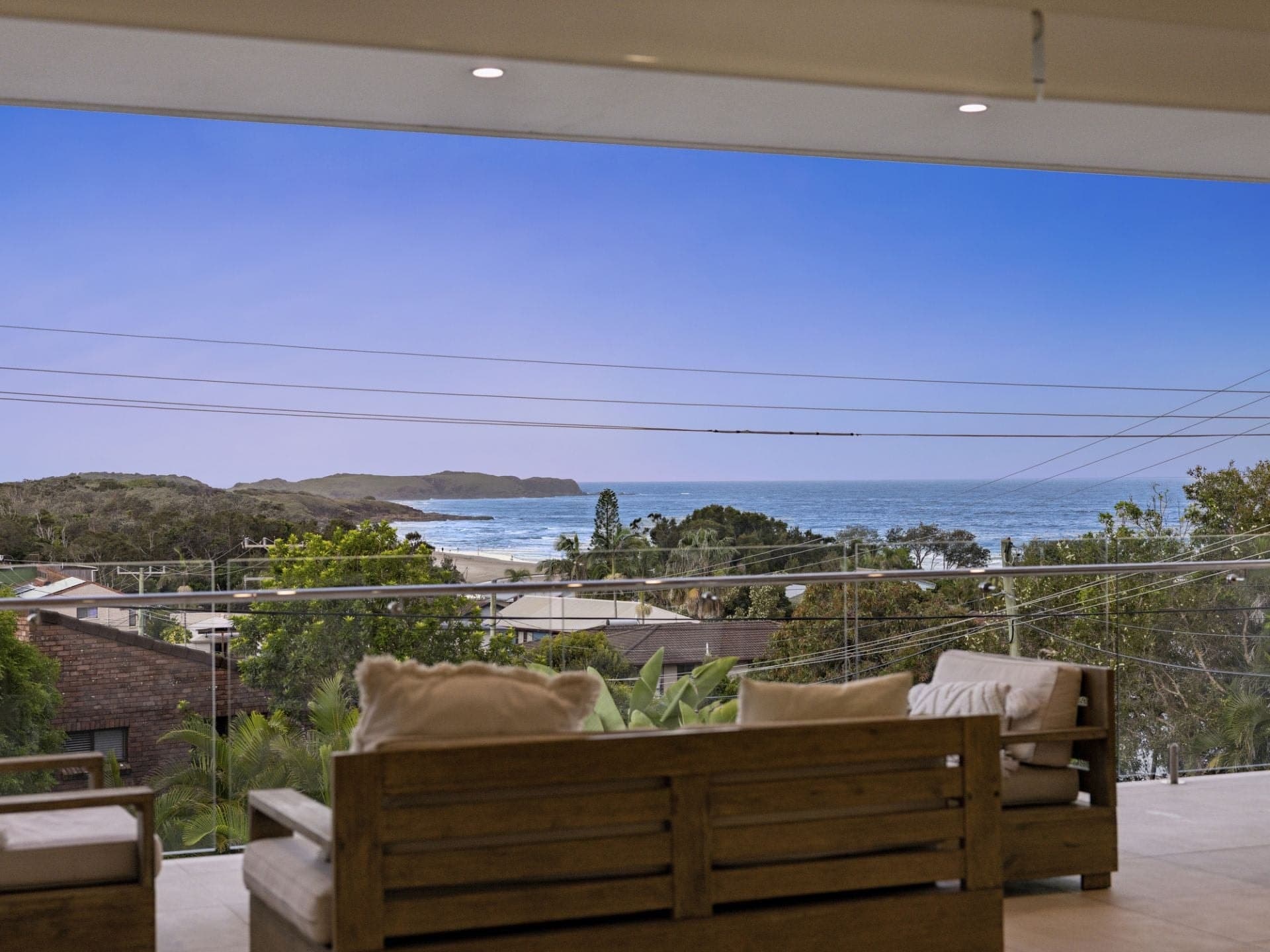 28 Ocean View Crescent EMERALD BEACH NSW, Emerald Beach - Thumbnail 2