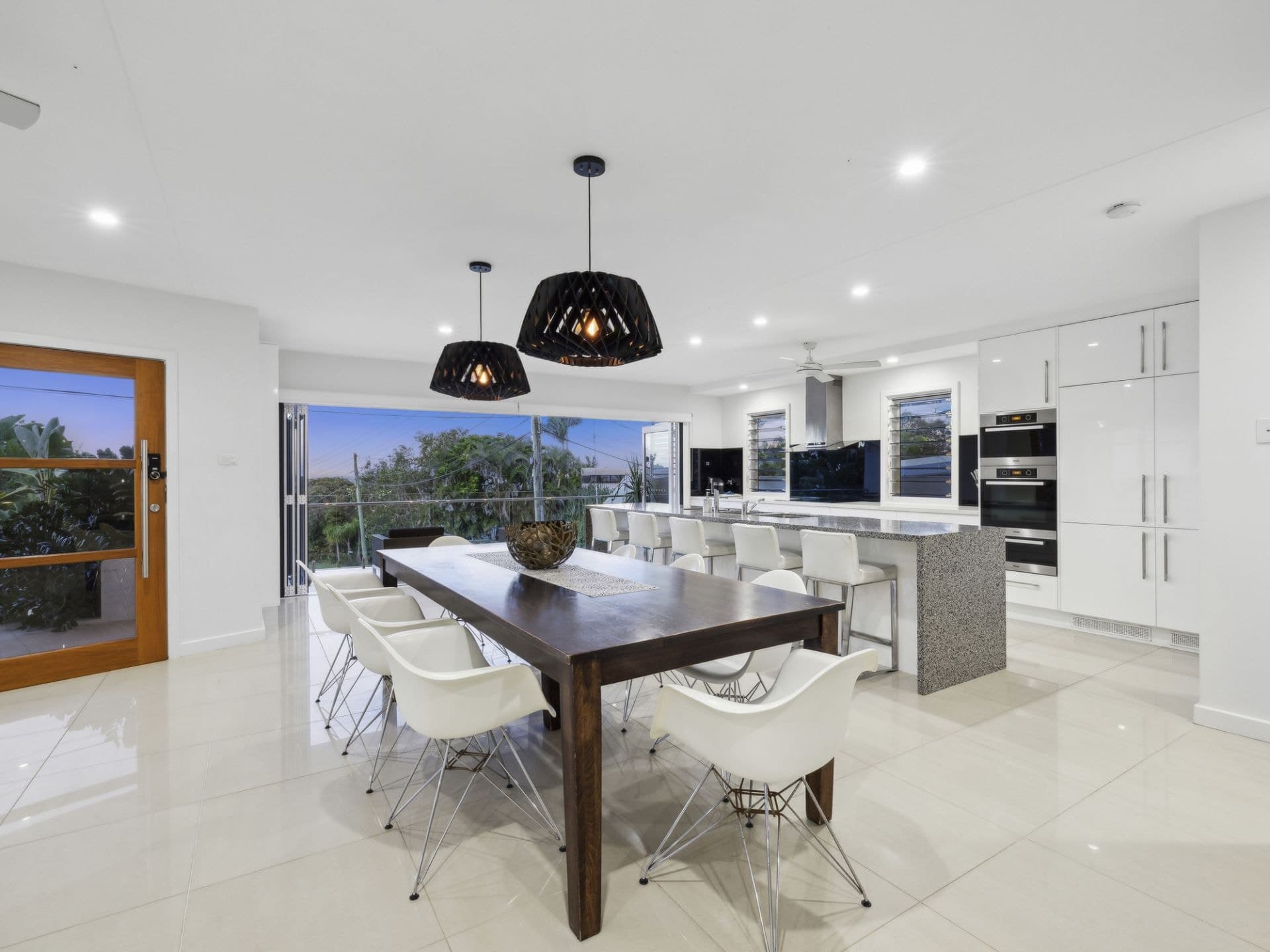 28 Ocean View Crescent EMERALD BEACH NSW, Emerald Beach - Thumbnail 7
