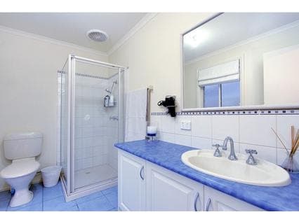 38 Tintagel Way, Mornington - Thumbnail 7