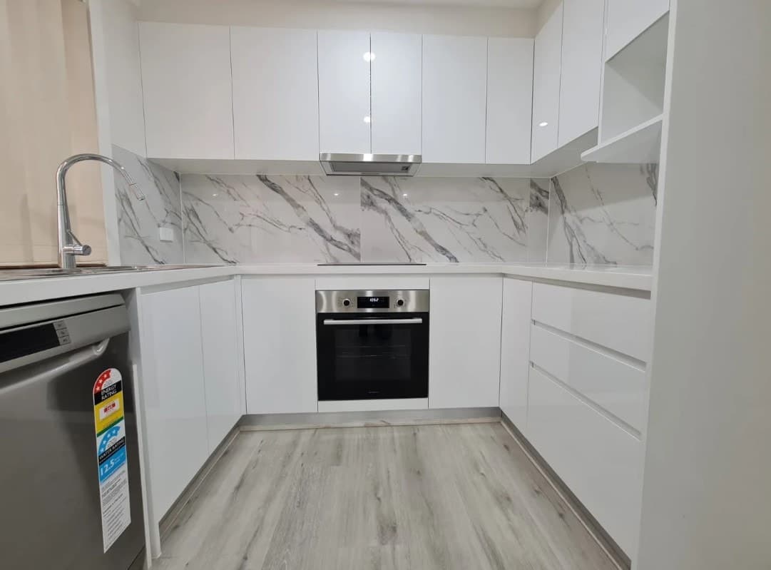 9 Chopin Crescent, Claremont Meadows - Thumbnail 3